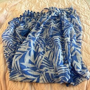 5/$15 NWOT Club Z Collection Cover Up Pants